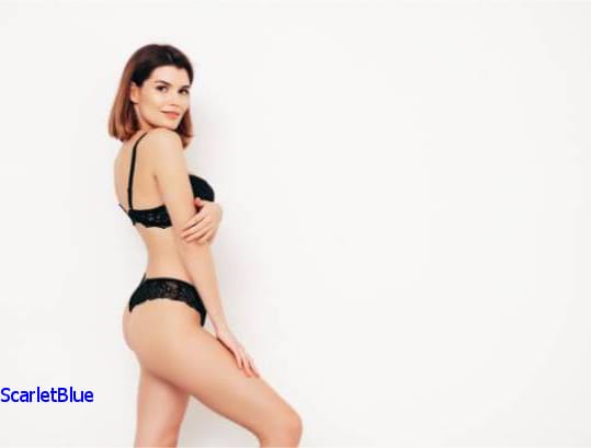 Exploring Discreet Elite Connections image 1
